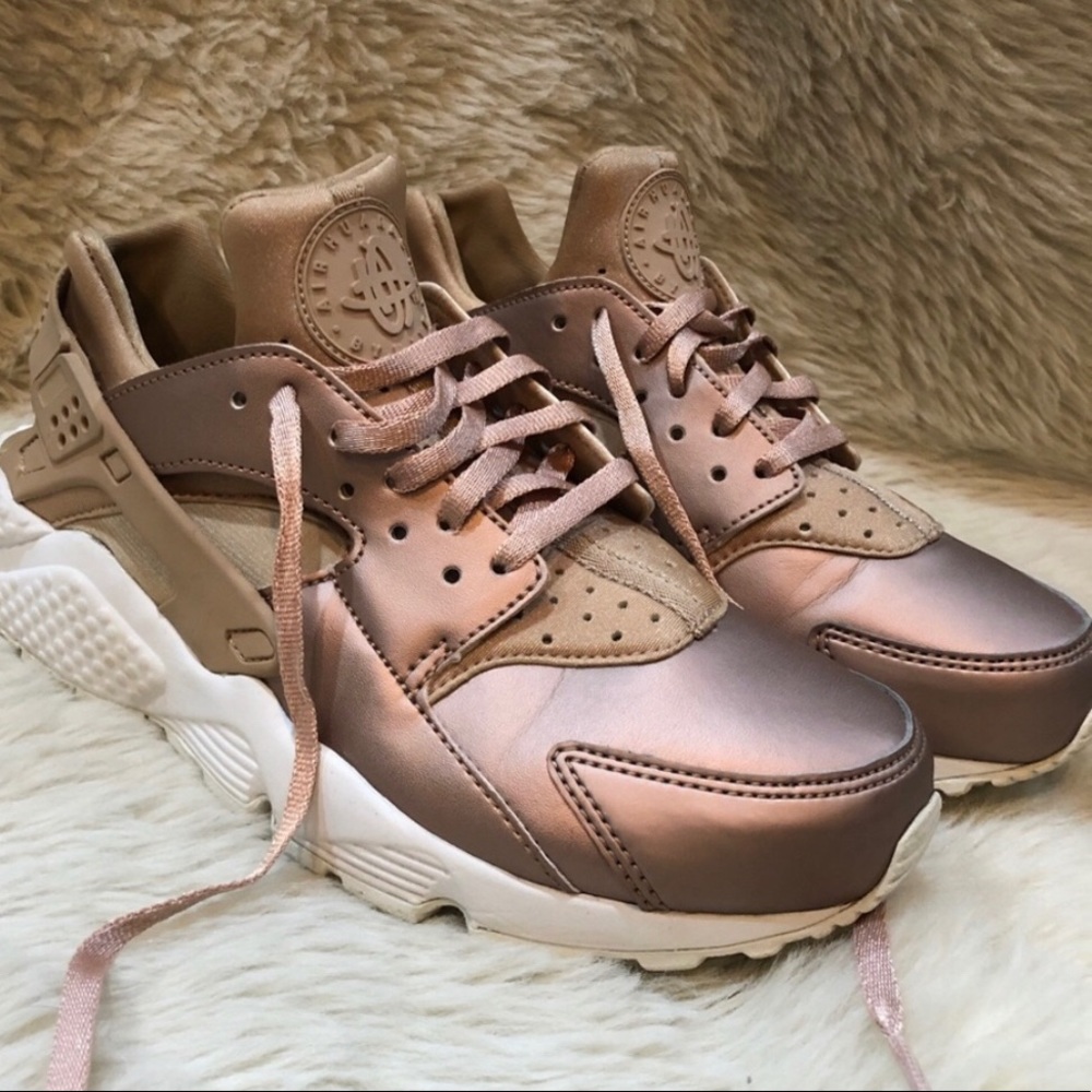 Rose gold Huarache
